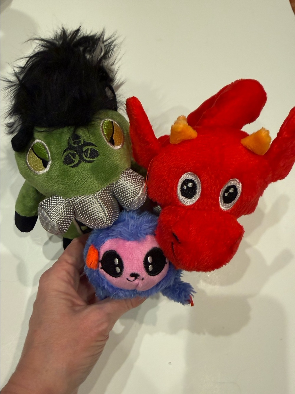 BarkBox Plush Dog Toy Lot Walter Dragon, Mora Mouse Lemur & Smell Raiser Skunk